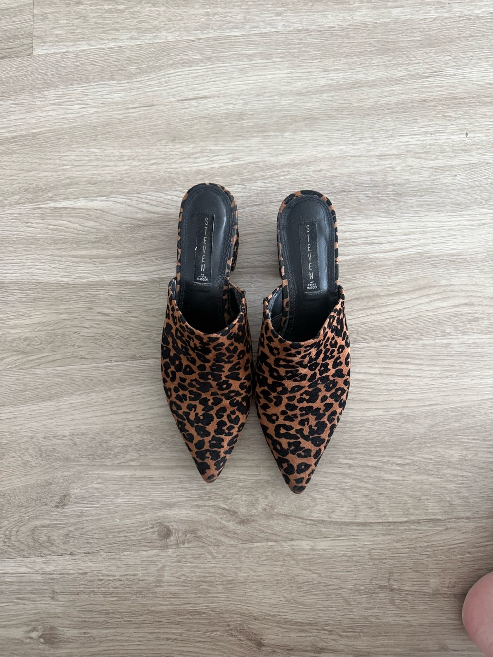 Steve Madden Leopard Print Pointed Toe Mules in Brown and Black